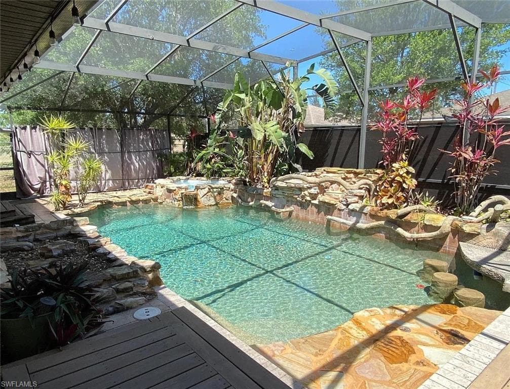 2115 NW 3RD AVE CAPE CORAL, FL 33993