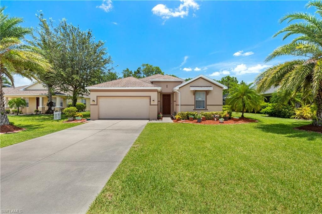 18341 Pine Nut CT LEHIGH ACRES, FL 33972
