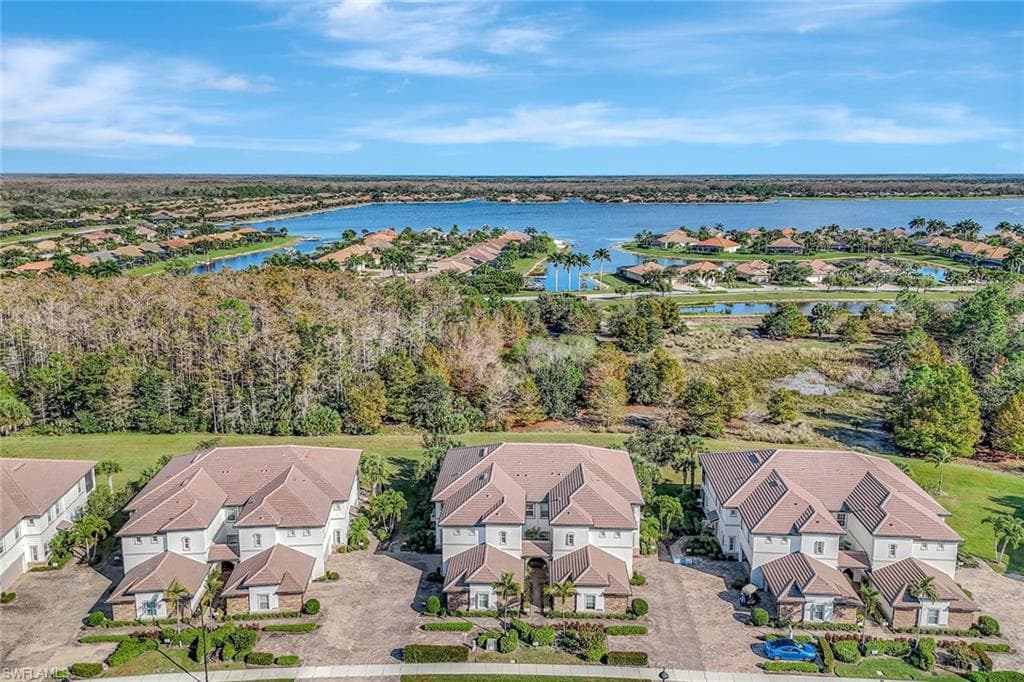 9550 Ironstone TER 201 NAPLES, FL 34120