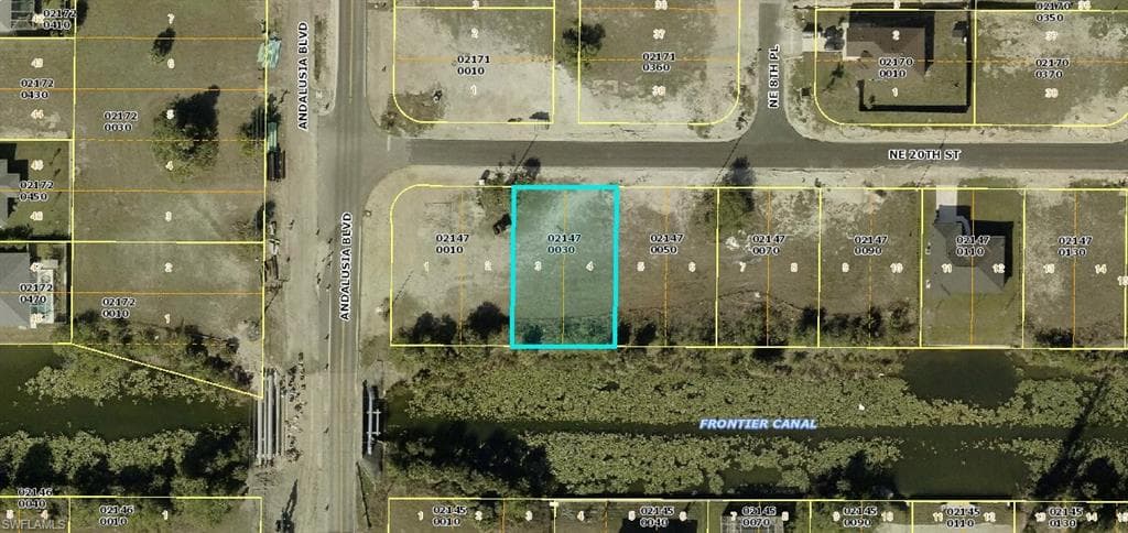 806 NE 20th ST CAPE CORAL, FL 33909