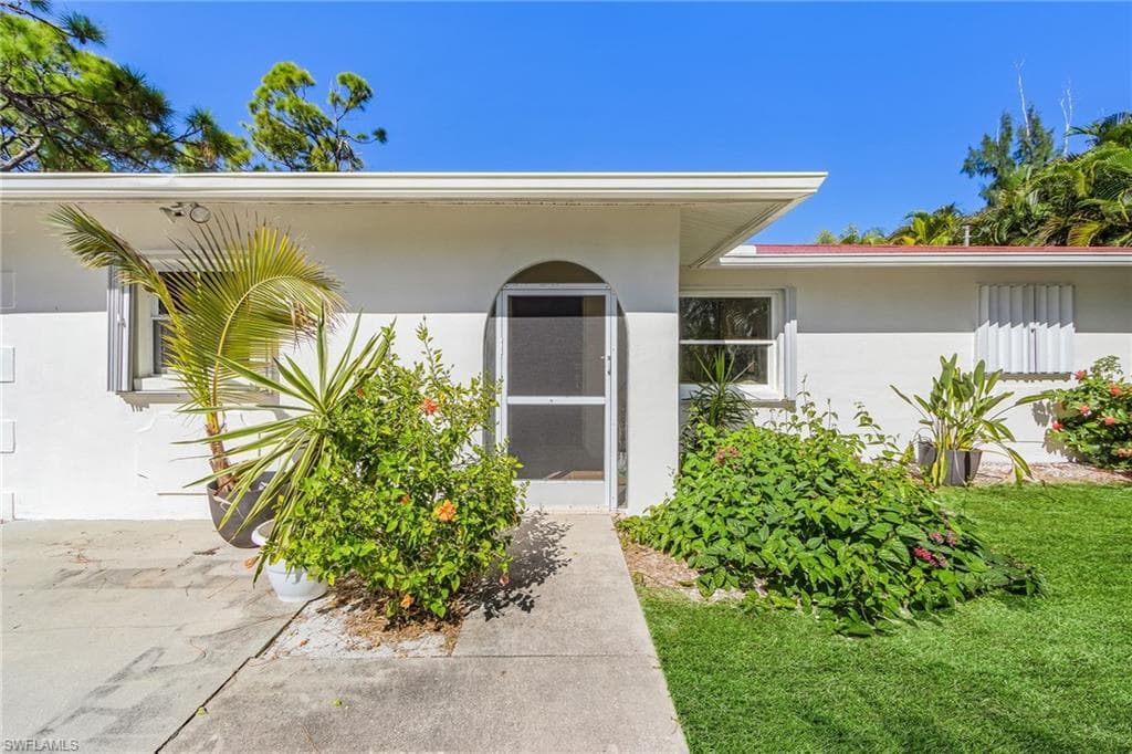3628 Tropical Point DR ST. JAMES CITY, FL 33956