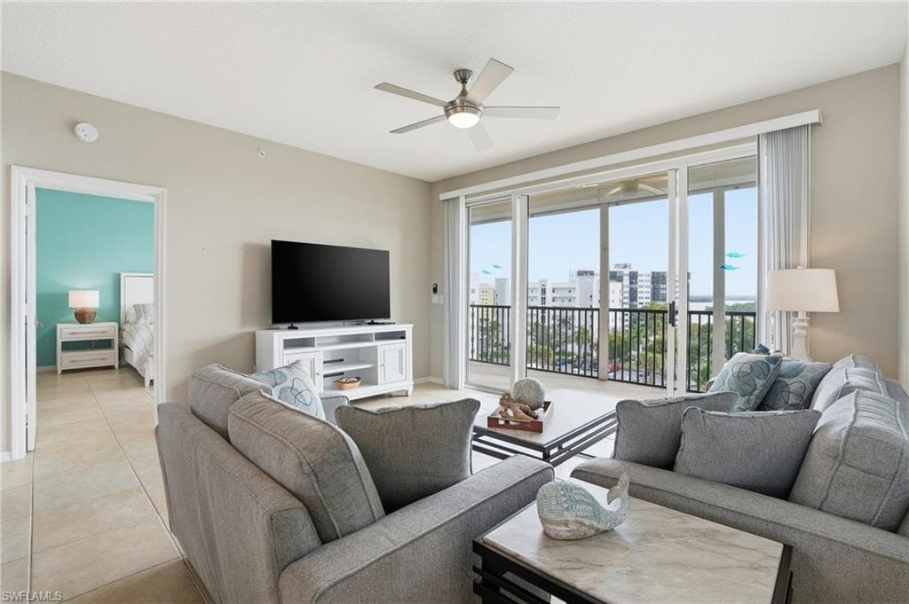 4411 Bay Beach LN 762 FORT MYERS BEACH, FL 33931