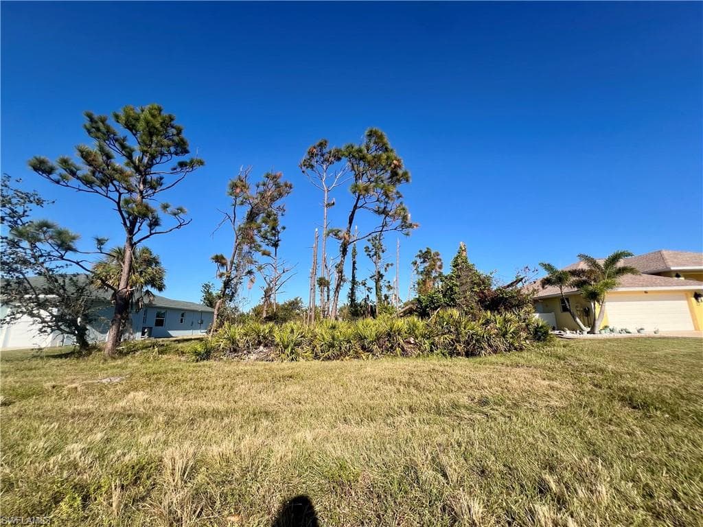 84 Fairway RD ROTONDA WEST, FL 33947