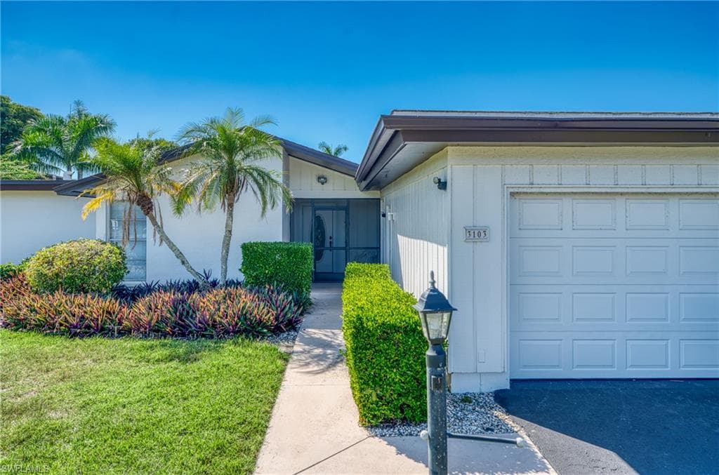 3103 Boca Ciega DR NAPLES, FL 34112