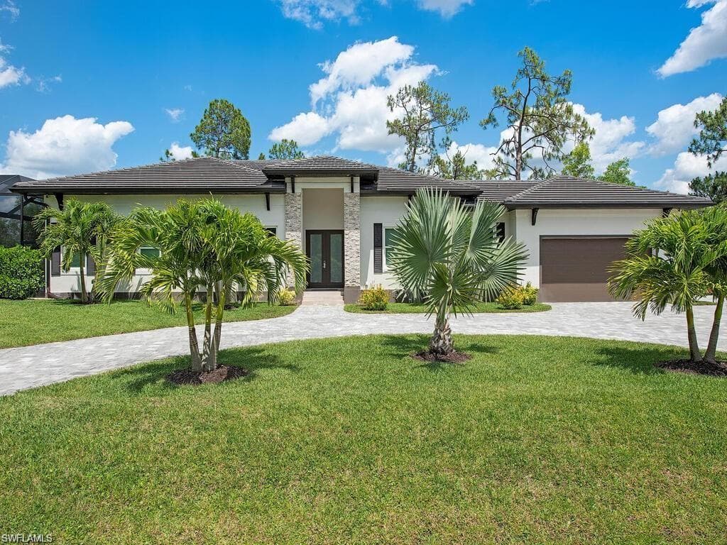 710 Soll ST NAPLES, FL 34109