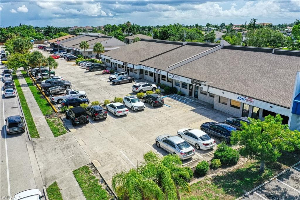 4409 16th PL 4417 CAPE CORAL, FL 33904