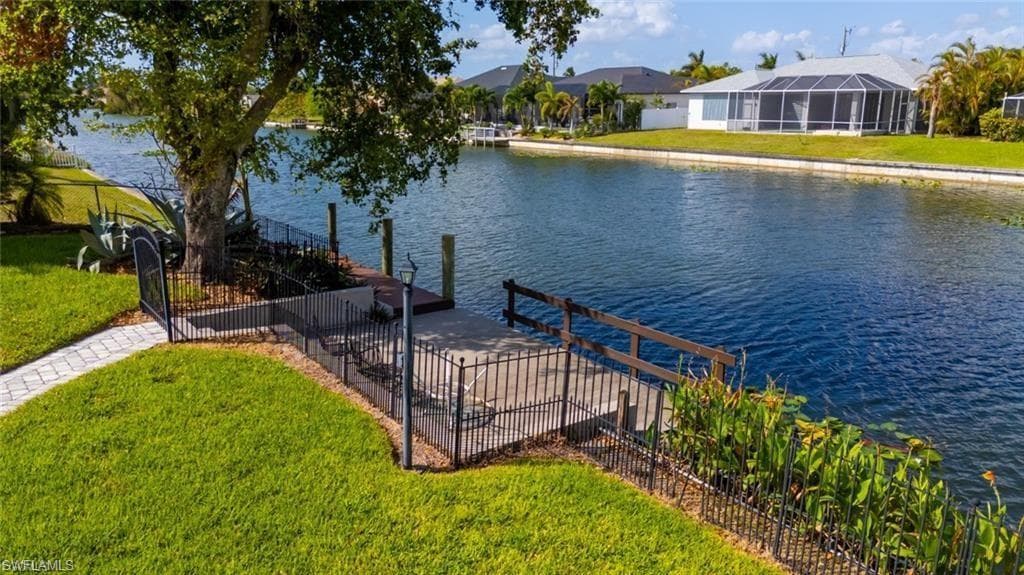 2207 NE 1st TER CAPE CORAL, FL 33909