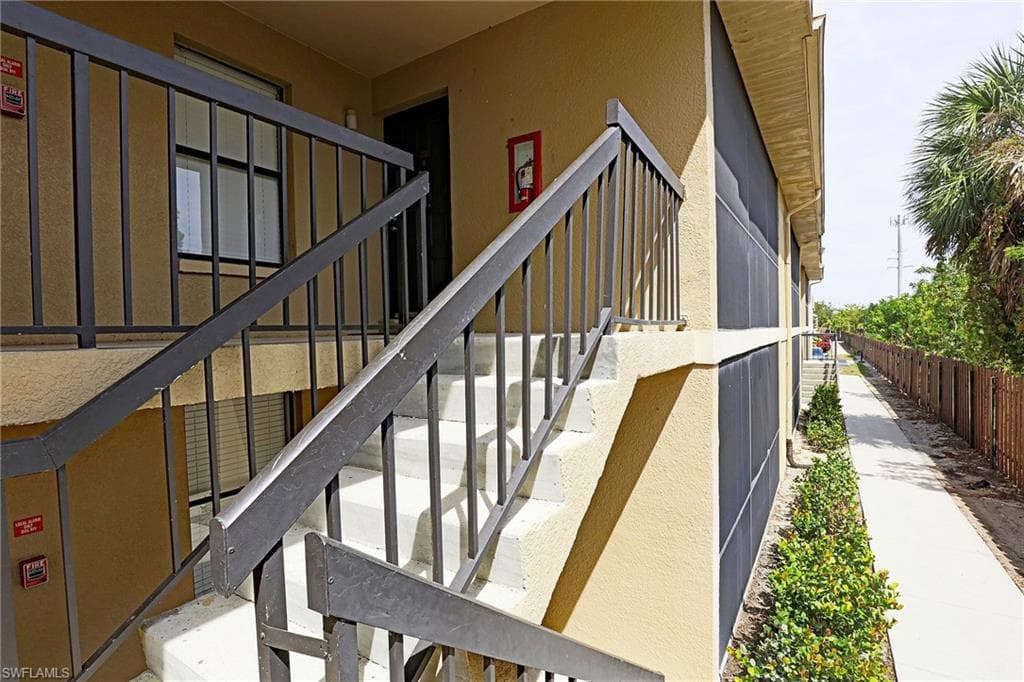 5331 Summerlin RD 3114 FORT MYERS, FL 33919