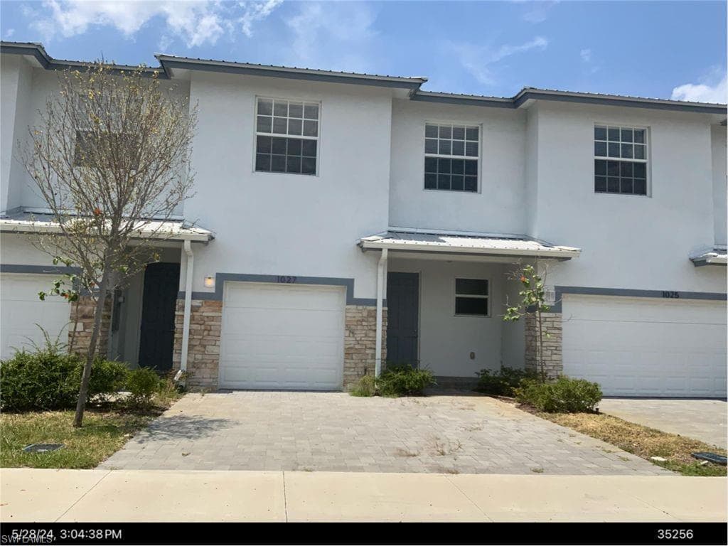 1027 Sweet Lake CIR CLEWISTON, FL 33440