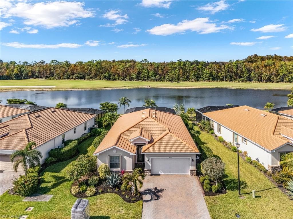 10614 Pistoia DR FORT MYERS, FL 33913
