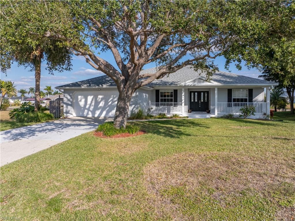 119 SW 39th PL CAPE CORAL, FL 33991