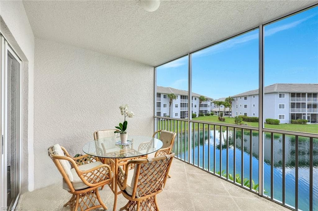 7842 Regal Heron CIR 204 NAPLES, FL 34104