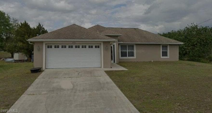 3710 16th ST W LEHIGH ACRES, FL 33971