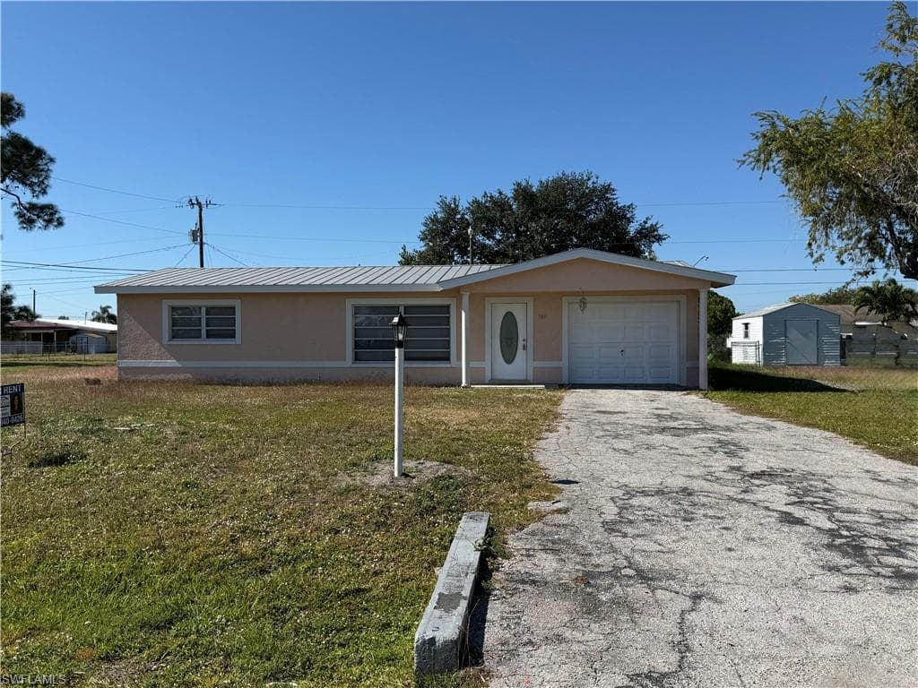 107 California RD LEHIGH ACRES, FL 33936