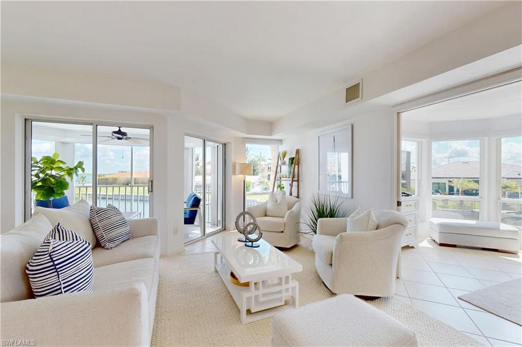 991 Barfield DR 201 MARCO ISLAND, FL 34145