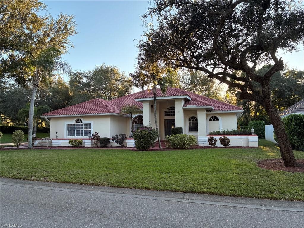 11810 Pinewood Lakes DR FORT MYERS, FL 33913