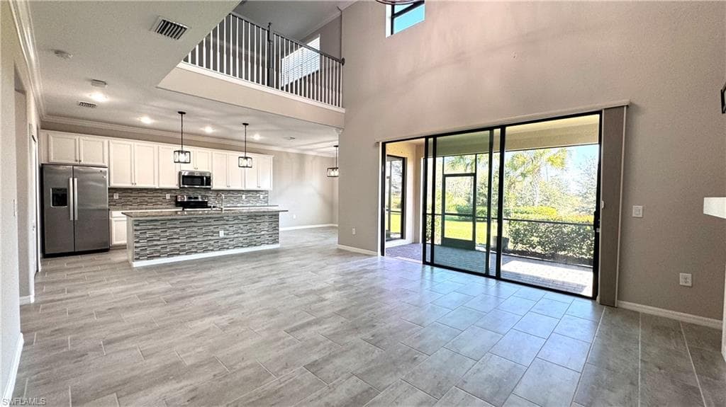 19641 The Place BLVD ESTERO, FL 33928