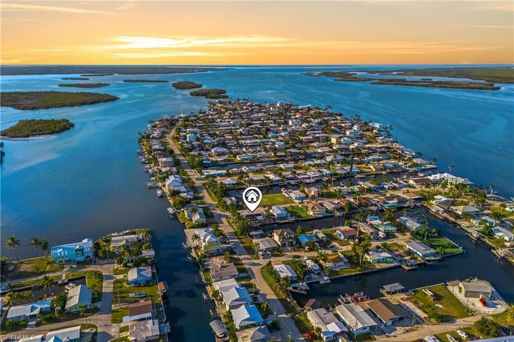 2631 Bayshore DR MATLACHA, FL 33993