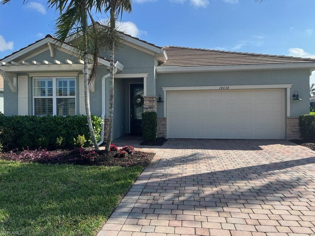 14658 Topsail DR NAPLES, FL 34114