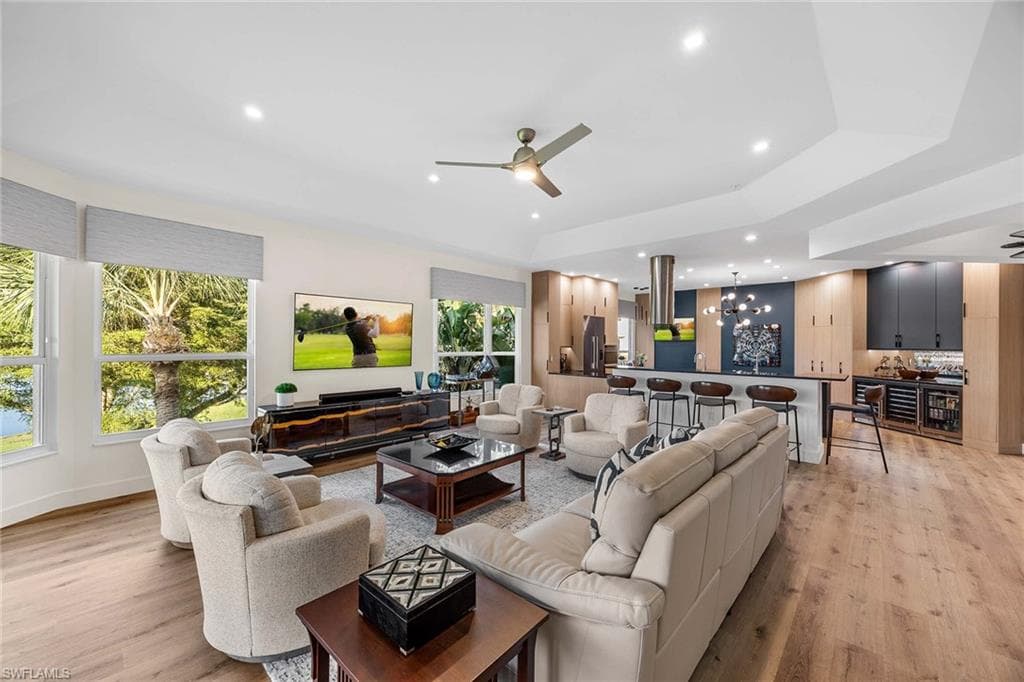 1825 Les Chateaux BLVD 204 NAPLES, FL 34109
