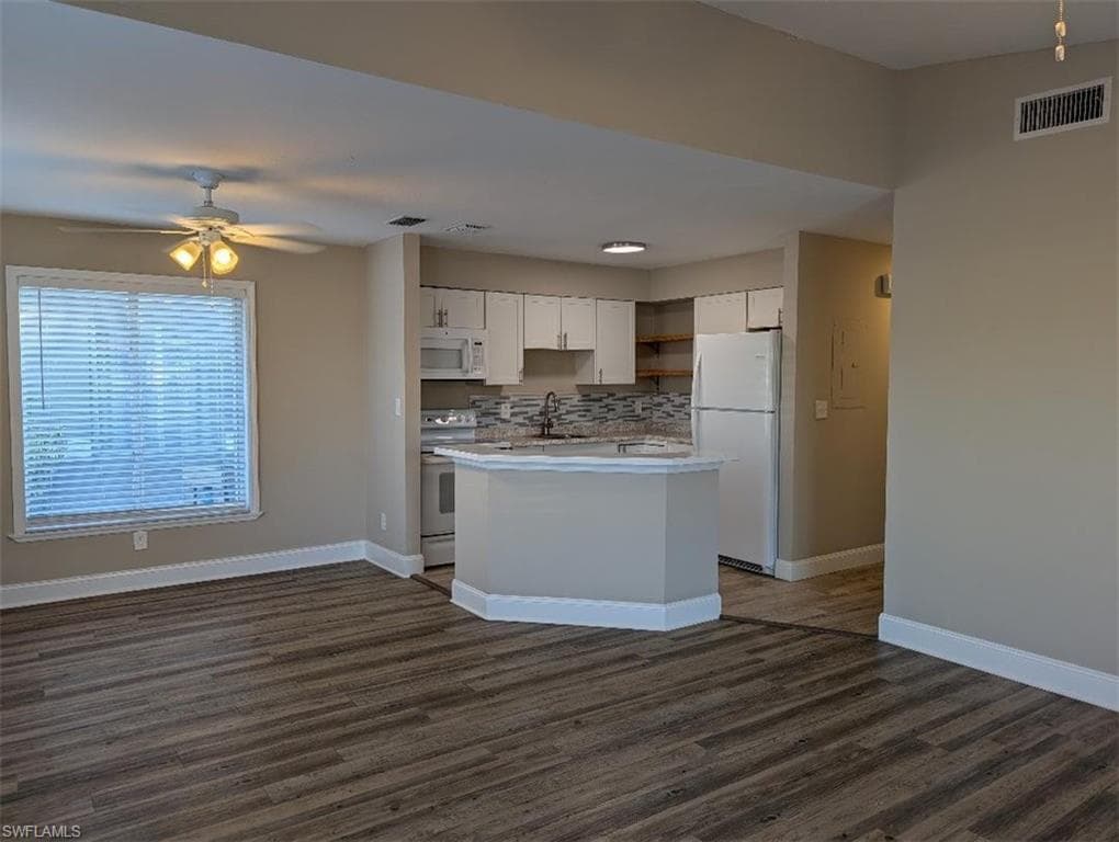 214 Hancock Bridge PKWY 1 CAPE CORAL, FL 33990