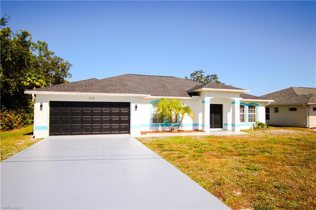 2714 5th ST W LEHIGH ACRES, FL 33971