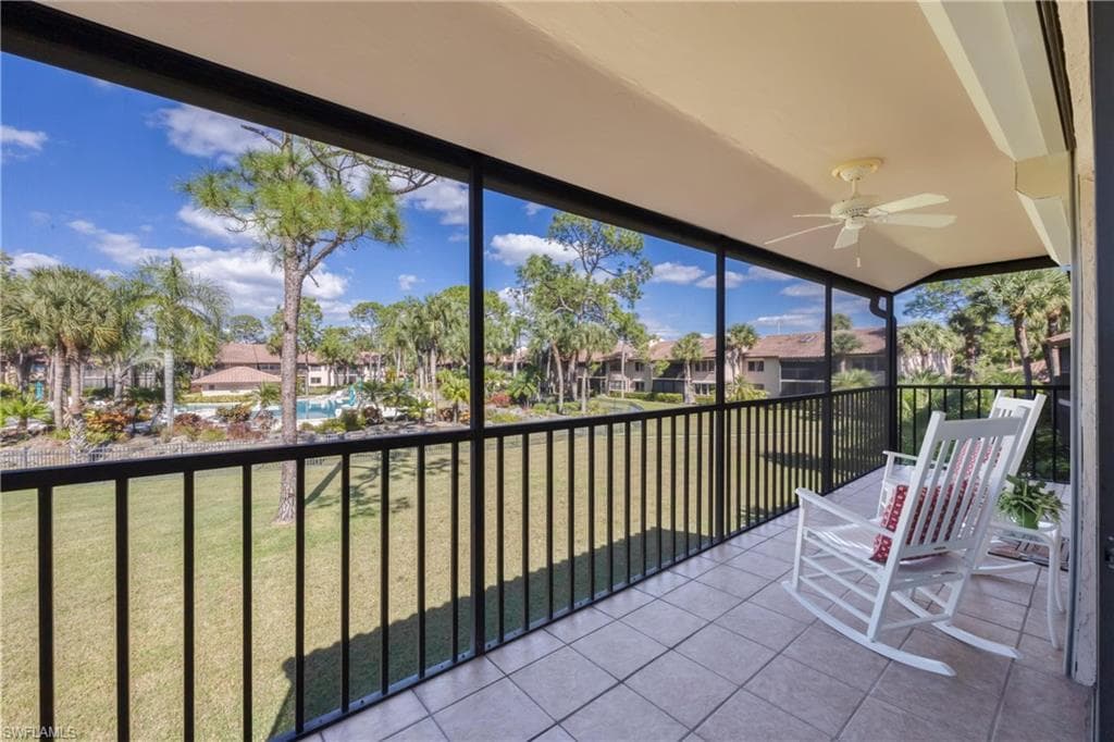 3243 Horse Carriage WAY 108 NAPLES, FL 34105