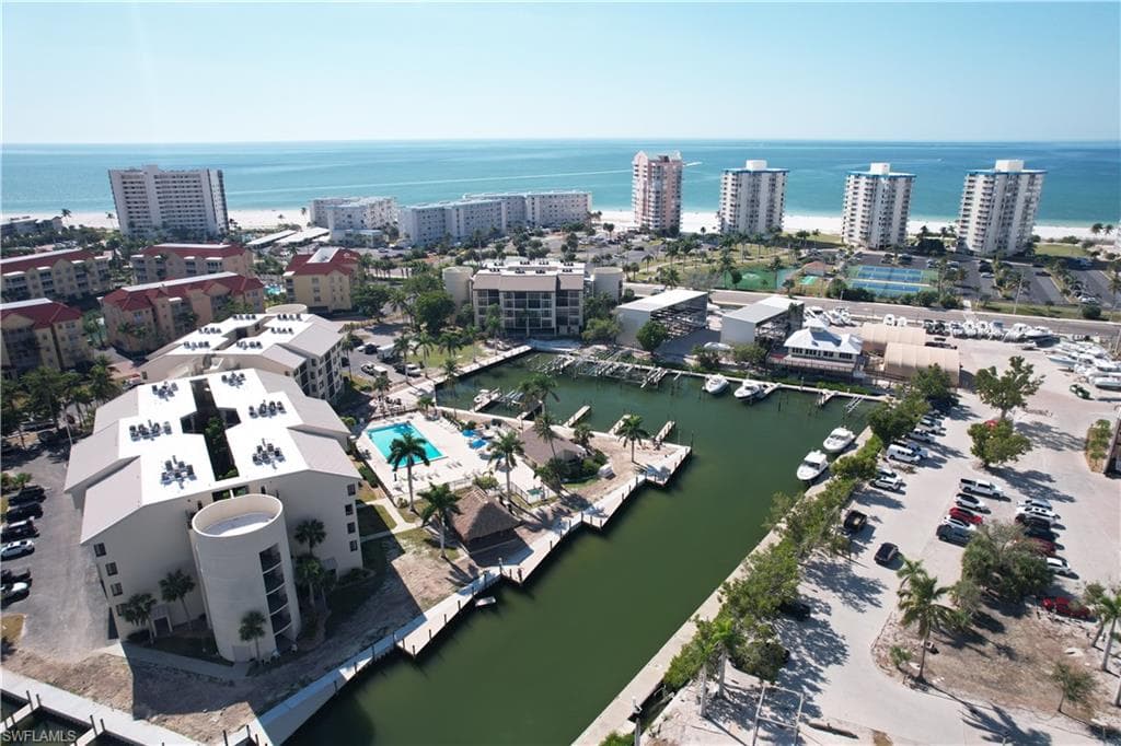 7327 Estero BLVD 303 FORT MYERS BEACH, FL 33931