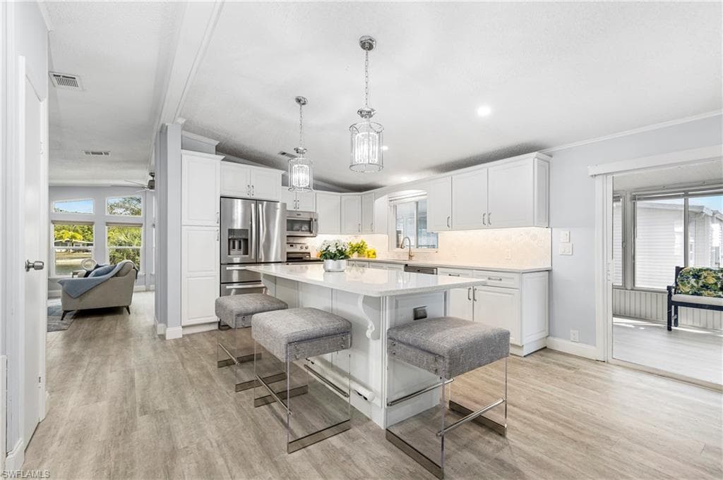 113 Oceans BLVD 113 NAPLES, FL 34104