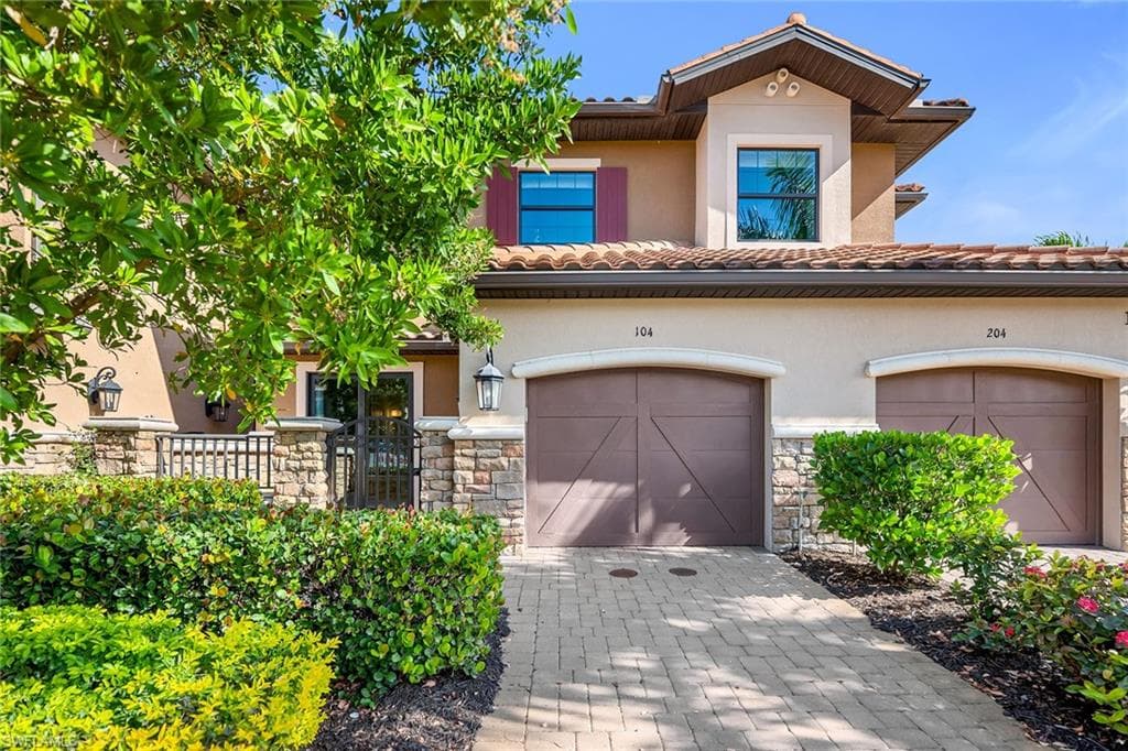 15256 Zeno WAY 104 NAPLES, FL 34114