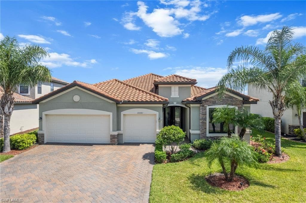 10061 Avalon Lake CIR FORT MYERS, FL 33913
