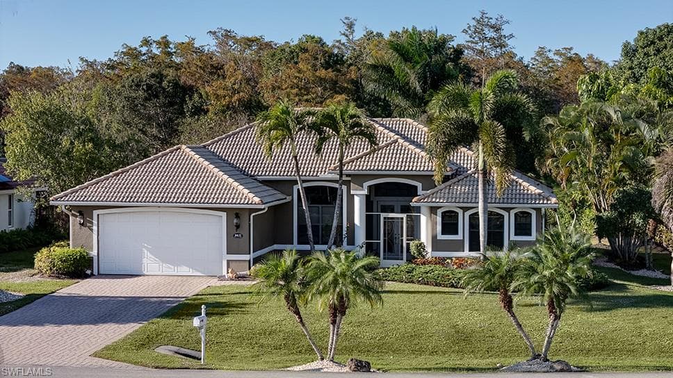 18127 Royal Hammock BLVD NAPLES, FL 34114