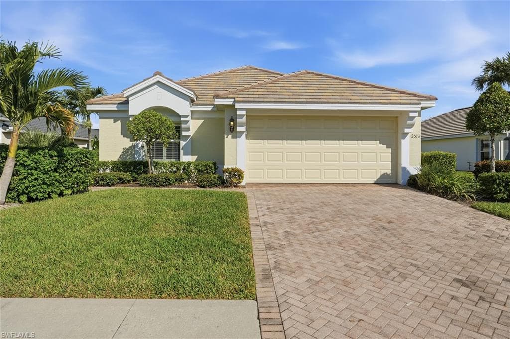 2513 Hopefield CT CAPE CORAL, FL 33991