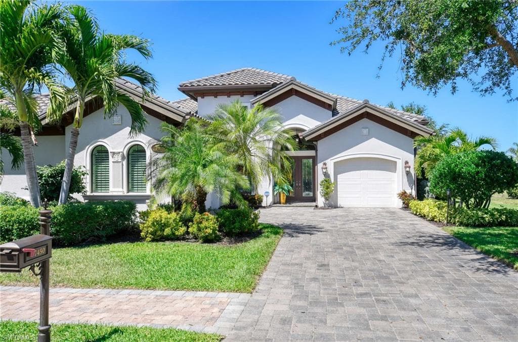 7450 Lantana CIR NAPLES, FL 34119