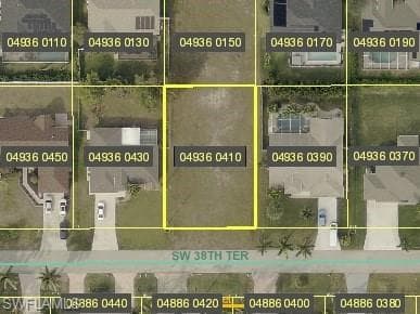 2625 SW 38th TER CAPE CORAL, FL 33914