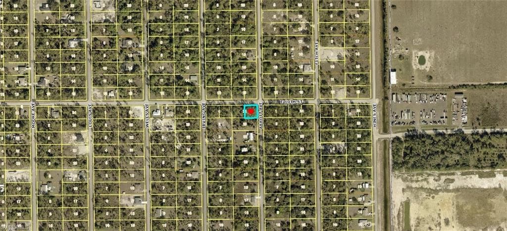 4306 E 10th ST LEHIGH ACRES, FL 33972