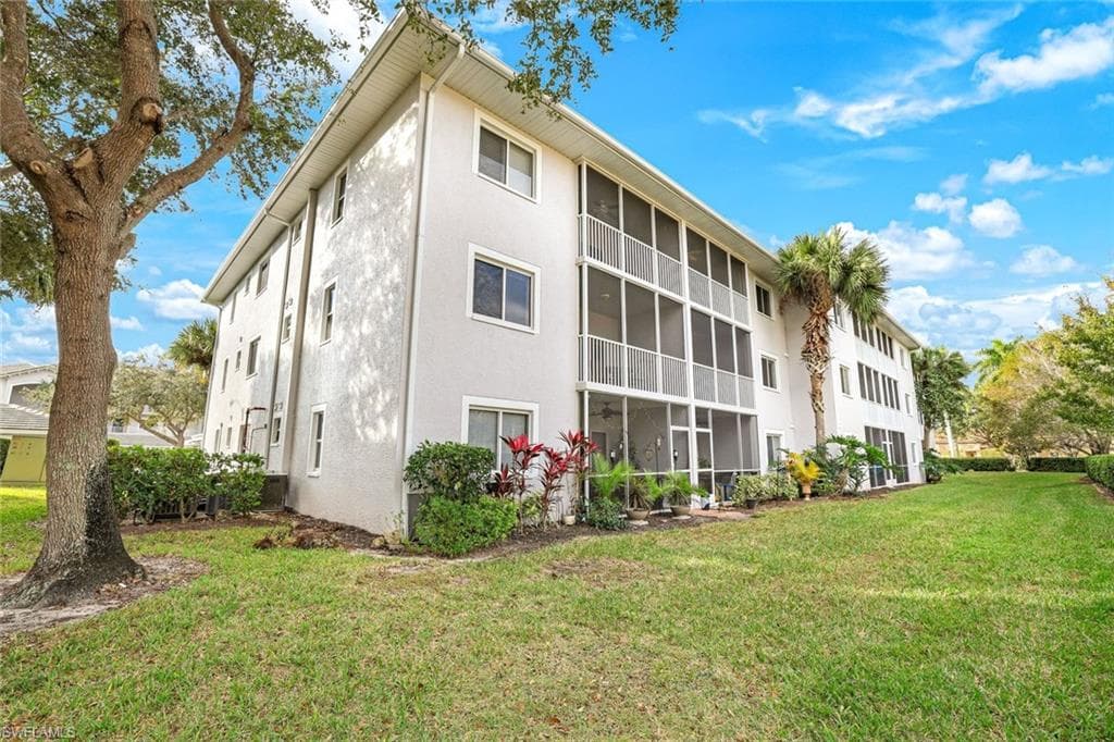 7839 Regal Heron CIR 206 NAPLES, FL 34104