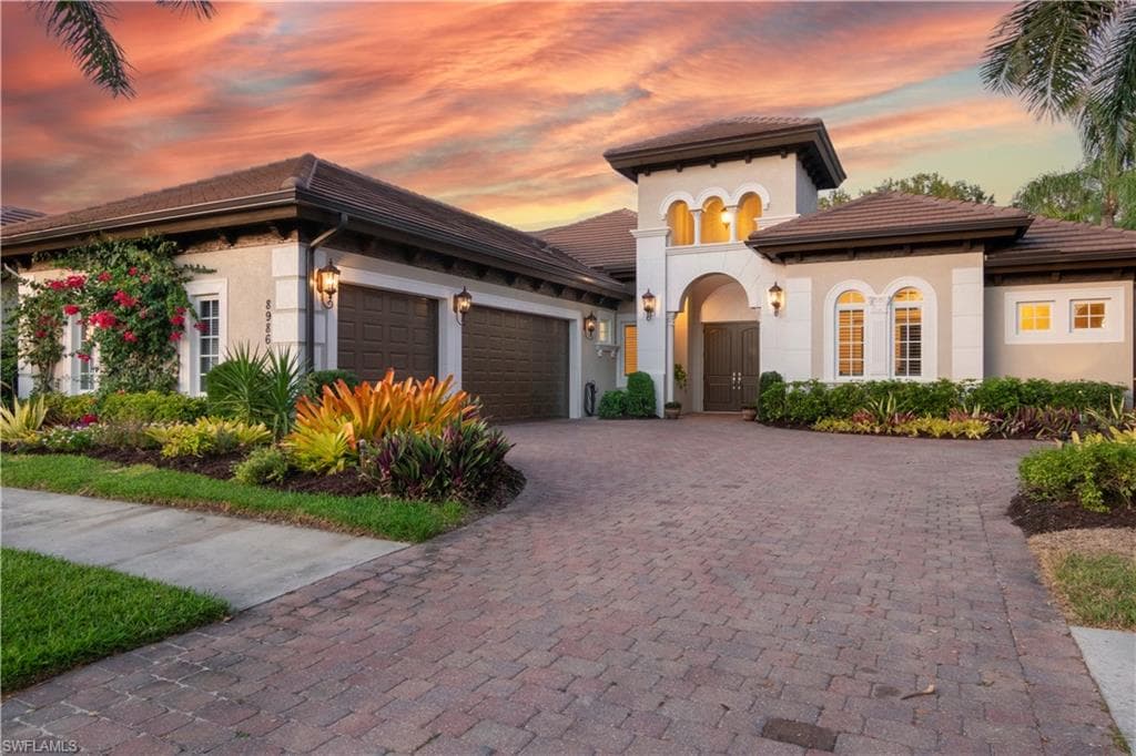 8986 Shenendoah CIR NAPLES, FL 34113