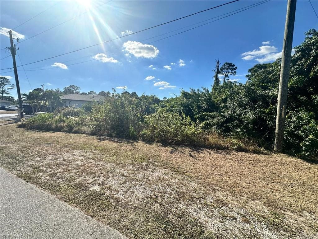52 Ida AVE S LEHIGH ACRES, FL 33976