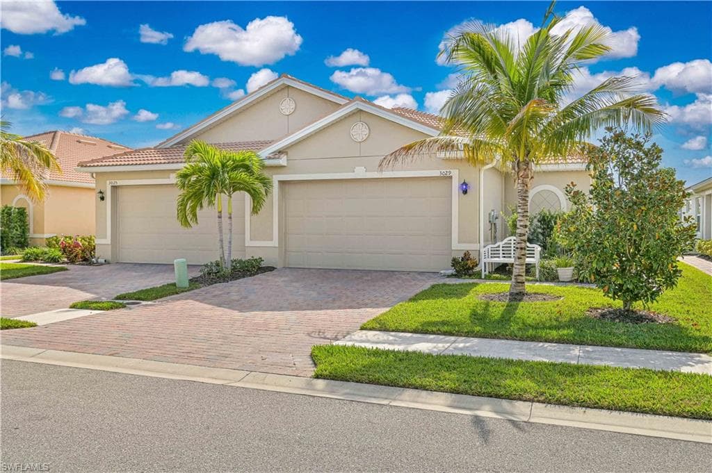 3029 Royal Gardens AVE FORT MYERS, FL 33916