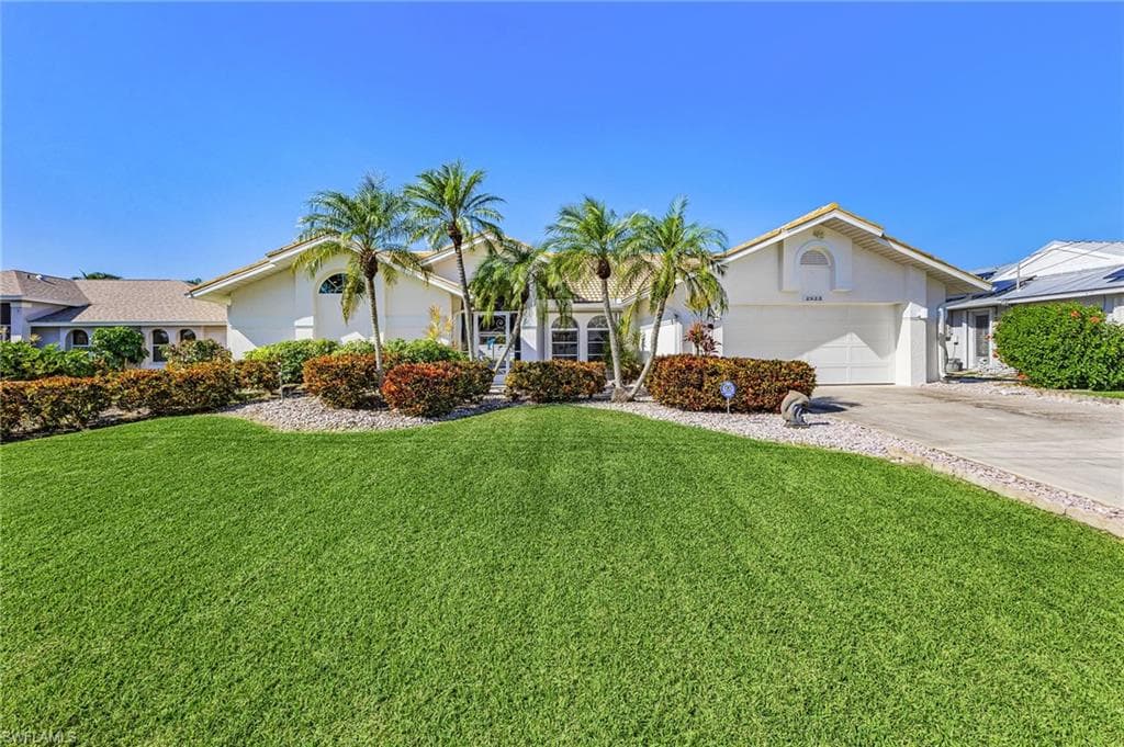 2822 SE 22nd PL CAPE CORAL, FL 33904