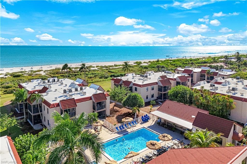 845 E Gulf DR 422 SANIBEL, FL 33957