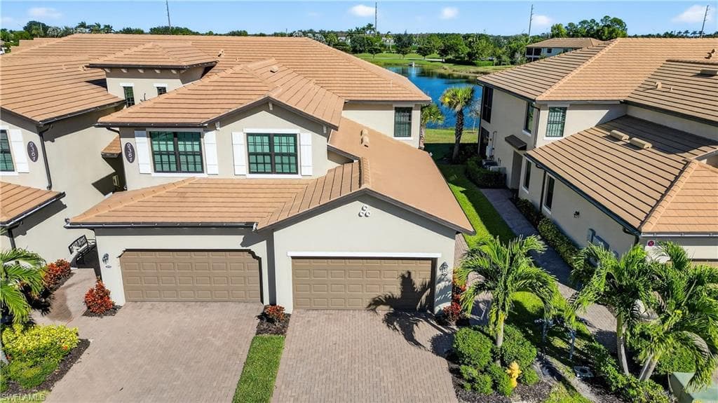 2361 Anguilla DR 102 NAPLES, FL 34120