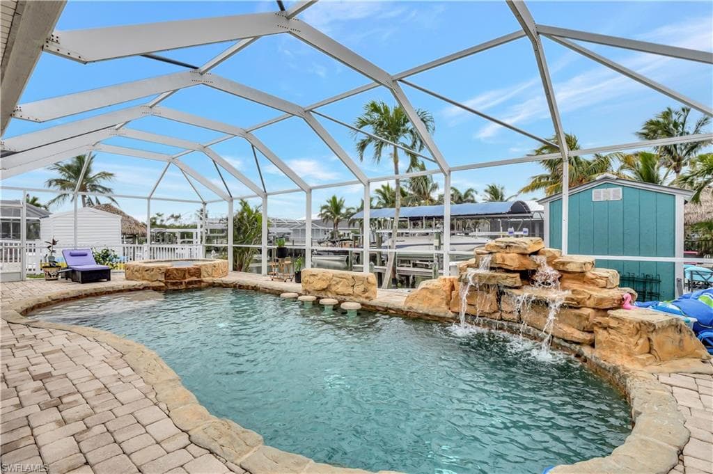 2499 Sapodilla LN ST. JAMES CITY, FL 33956