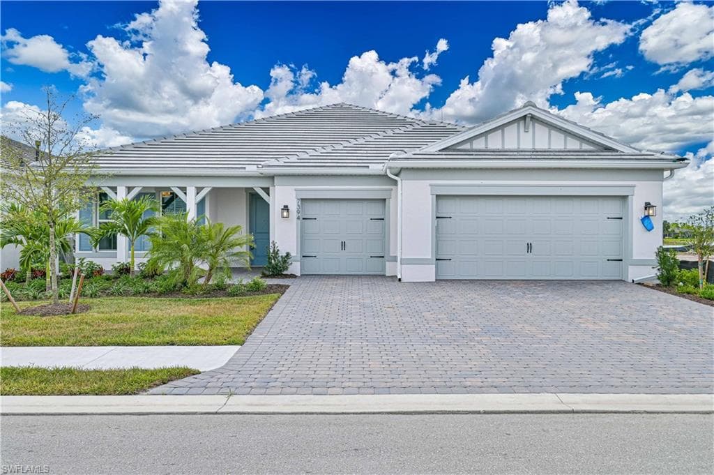 7394 Blue Salvia DR NORTH FORT MYERS, FL 33917