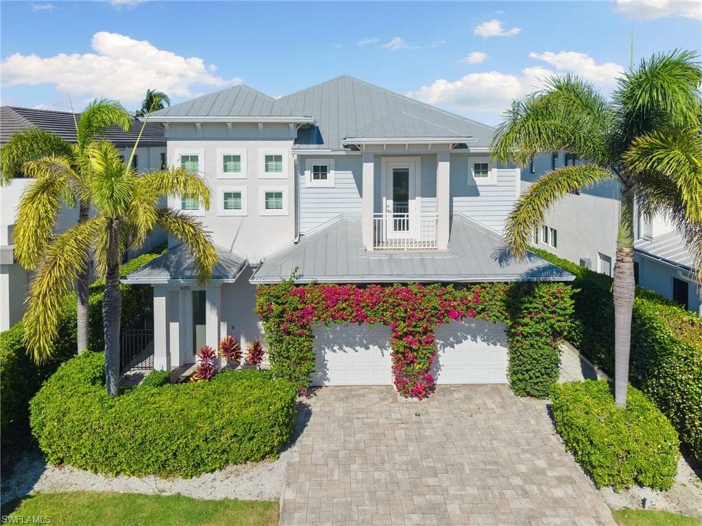 605 91st AVE N NAPLES, FL 34108