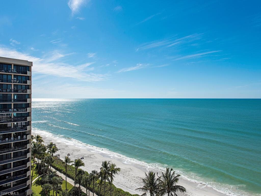 4005 Gulf Shore BLVD N 1104 NAPLES, FL 34103