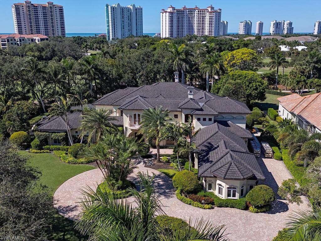 6955 Verde WAY NAPLES, FL 34108