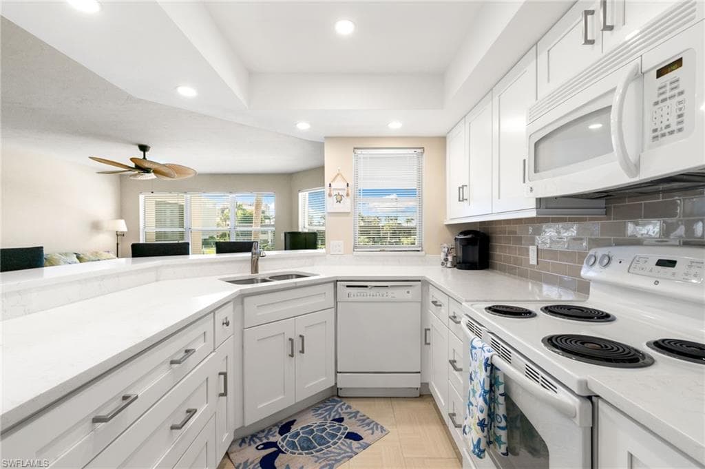 900 Collier CT 106 MARCO ISLAND, FL 34145