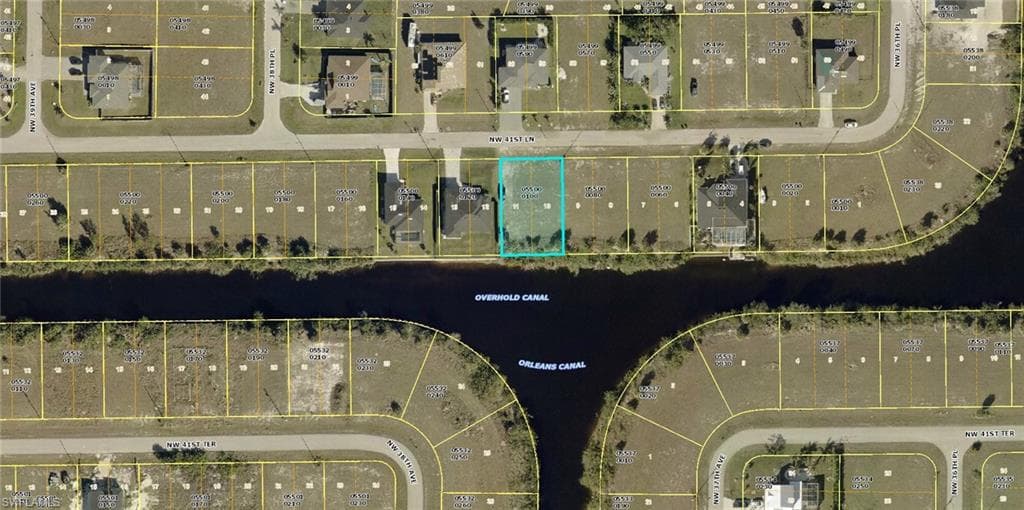 3714 NW 41st LN CAPE CORAL, FL 33993